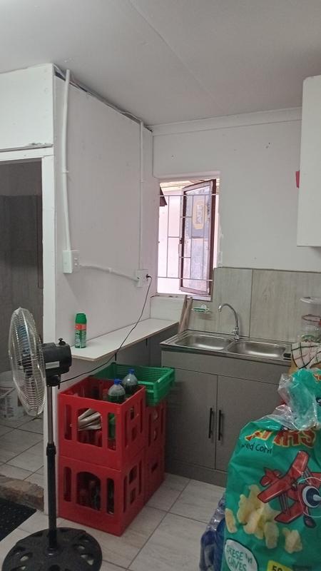 8 Bedroom Property for Sale in Klein Parys Western Cape